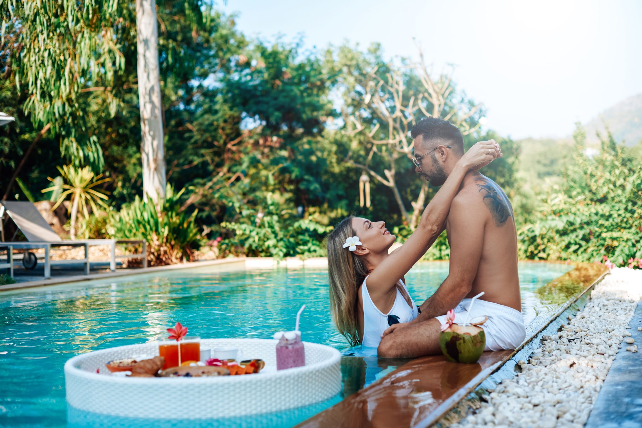 Plan Your Honeymoon with a Travel Agency