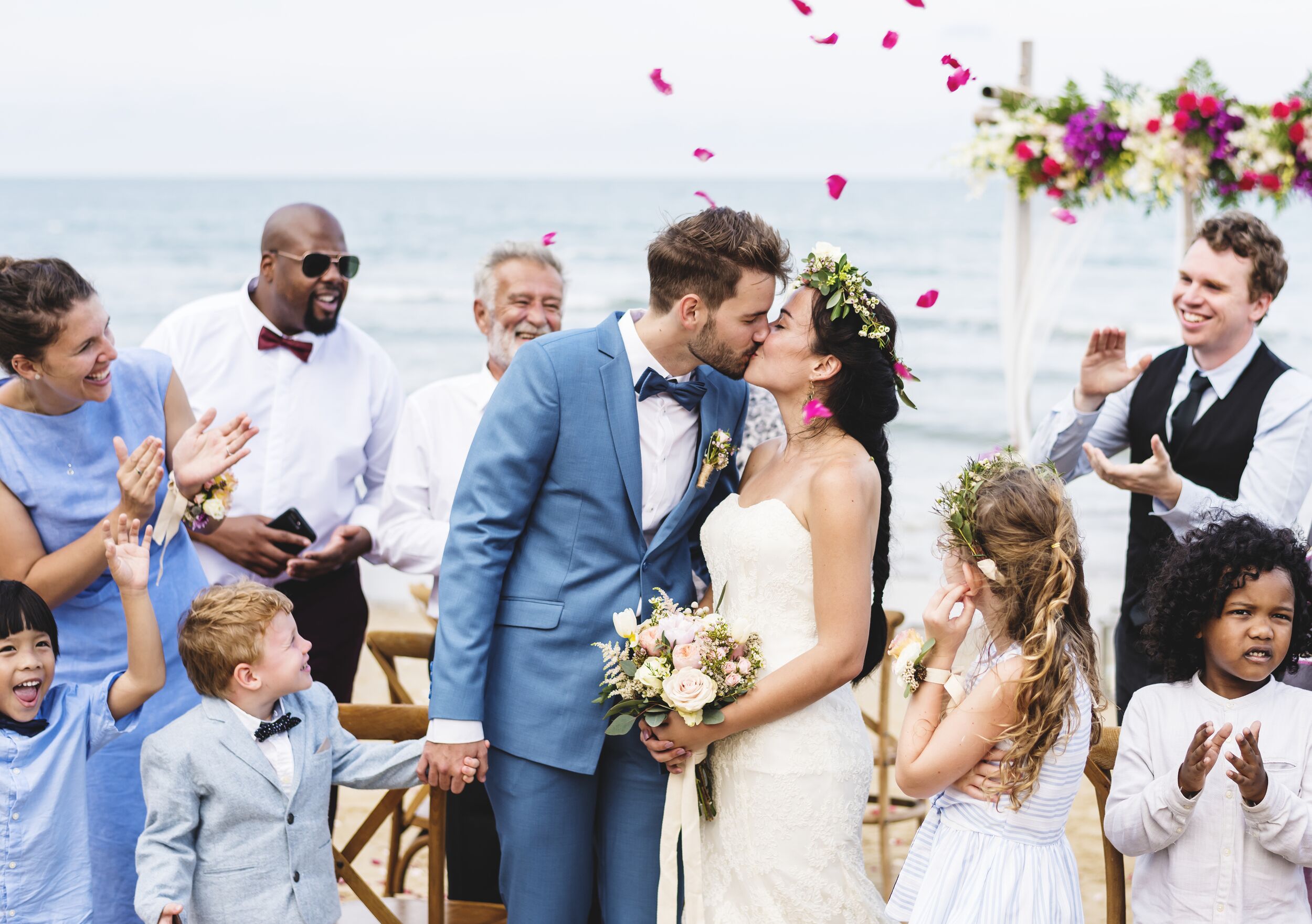 young-couple-kissing-at-wedding-reception-2026-01-07-23-27-38-utc